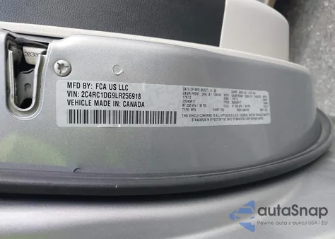 2020 Chrysler Voyager Lxi из США, поврежденный, VIN 2C4RC1DG9LR256918